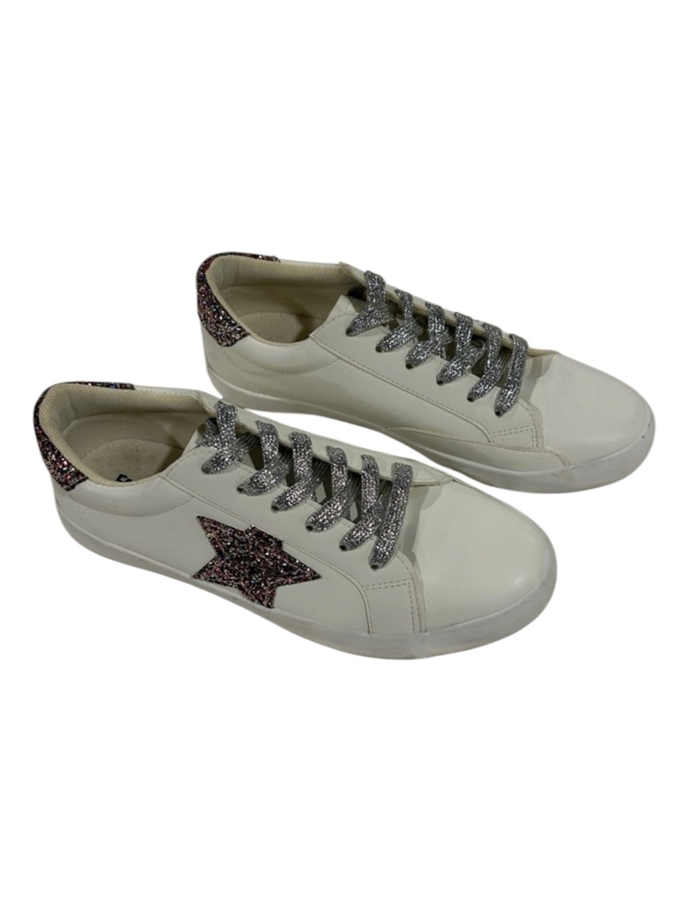 fabkids White Sneakers with Pink Glitter Star and Silver Glitter Laces